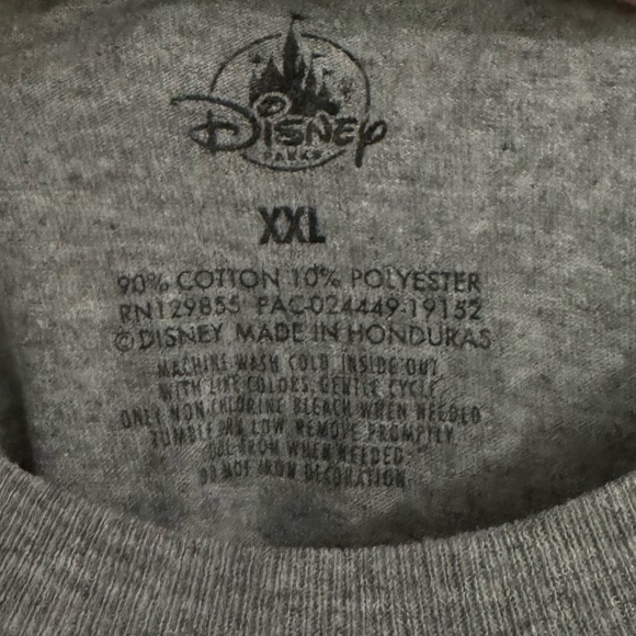 Disneyland 2019 American Flag Tee Shirt - Picture 3 of 3